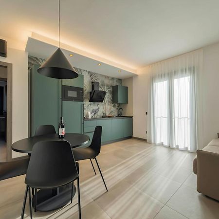 Apartmentsgarda Garda  Ngoại thất bức ảnh