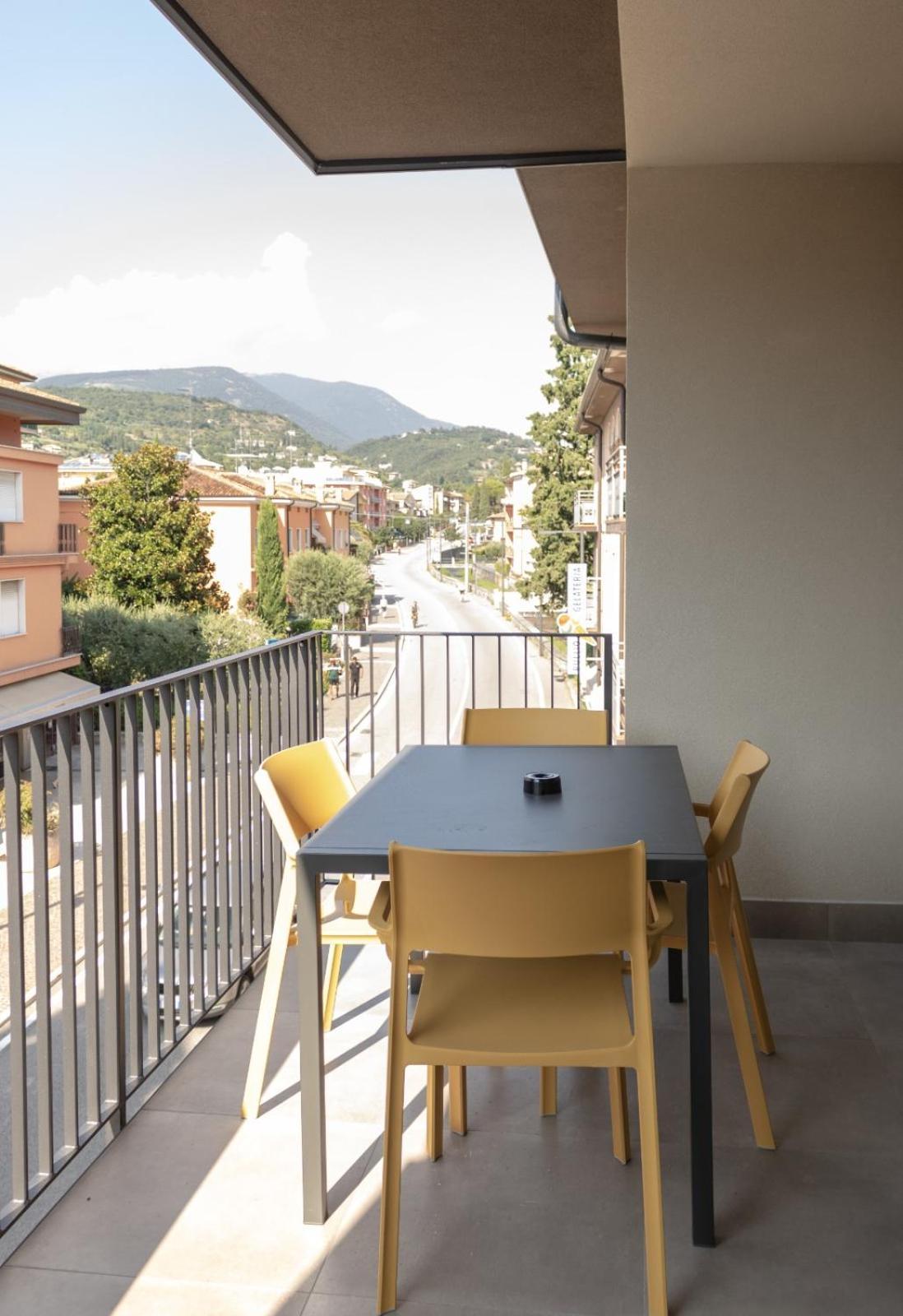 Apartmentsgarda Garda  Ngoại thất bức ảnh