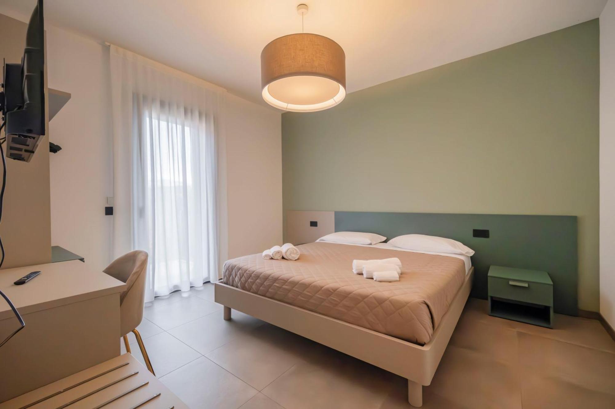 Apartmentsgarda Garda  Ngoại thất bức ảnh