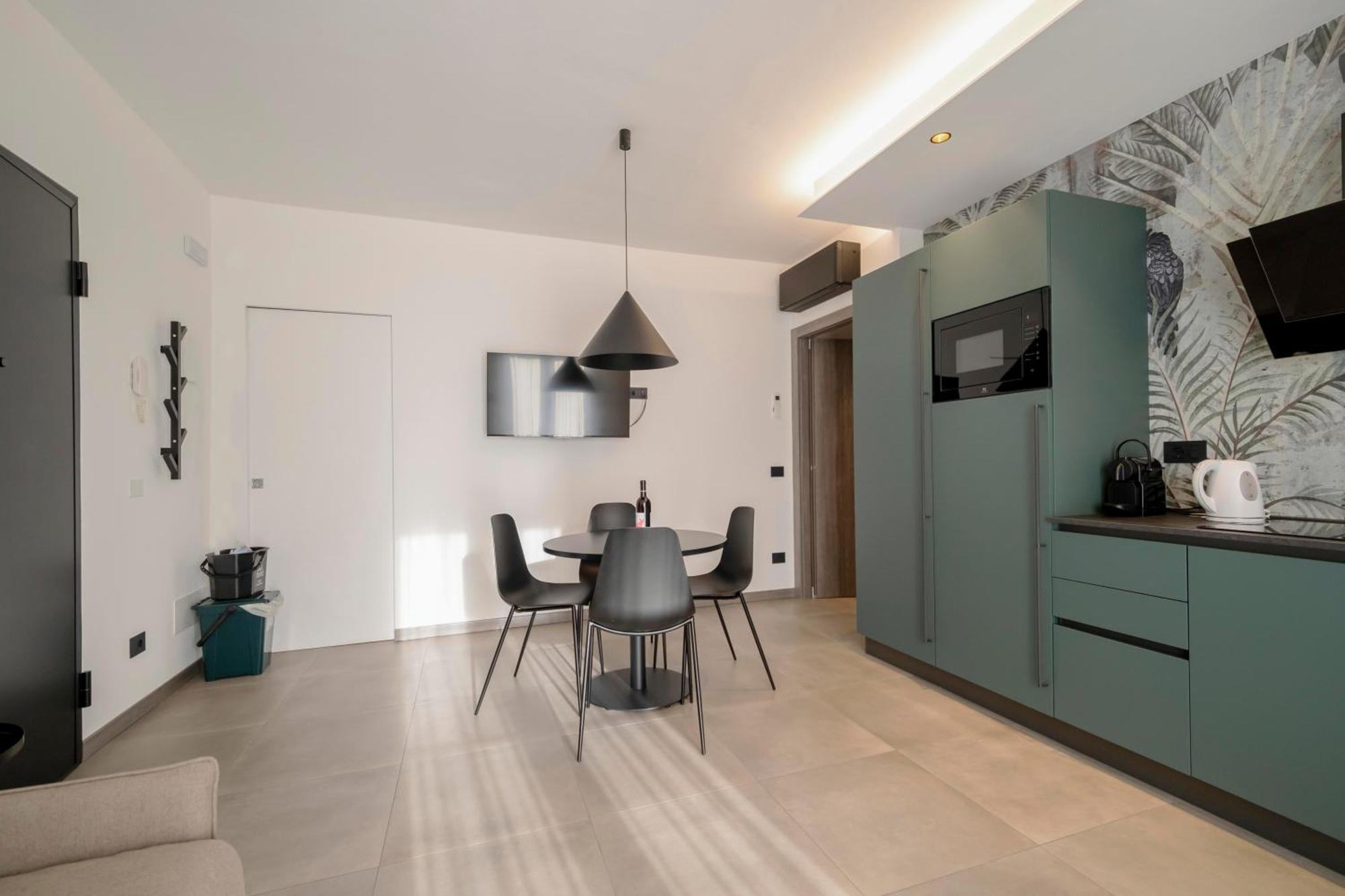 Apartmentsgarda Garda  Ngoại thất bức ảnh