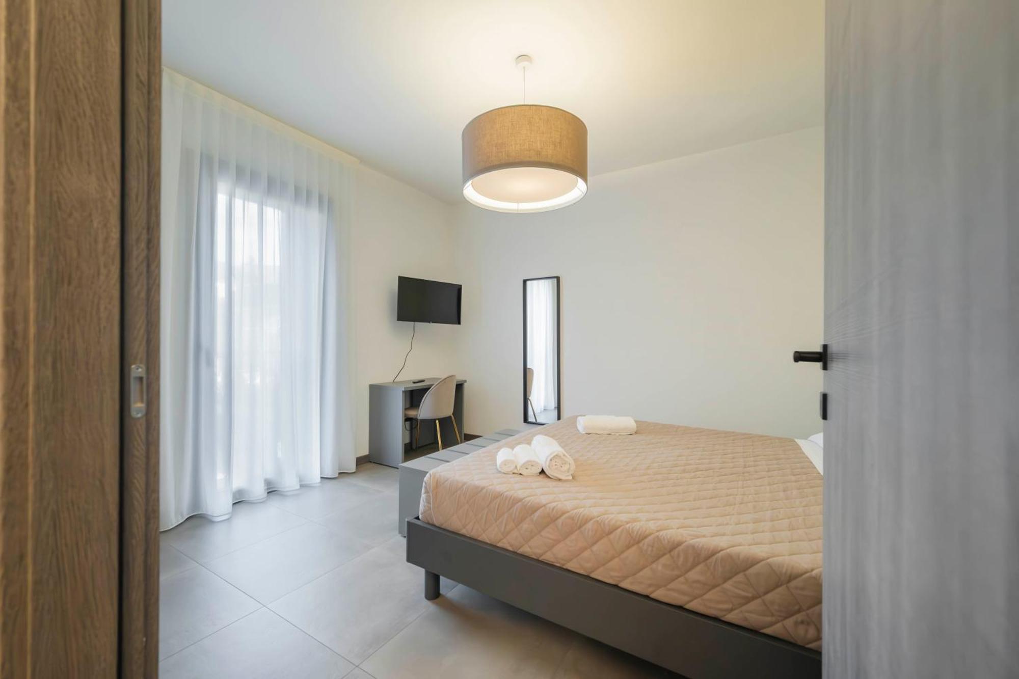 Apartmentsgarda Garda  Ngoại thất bức ảnh