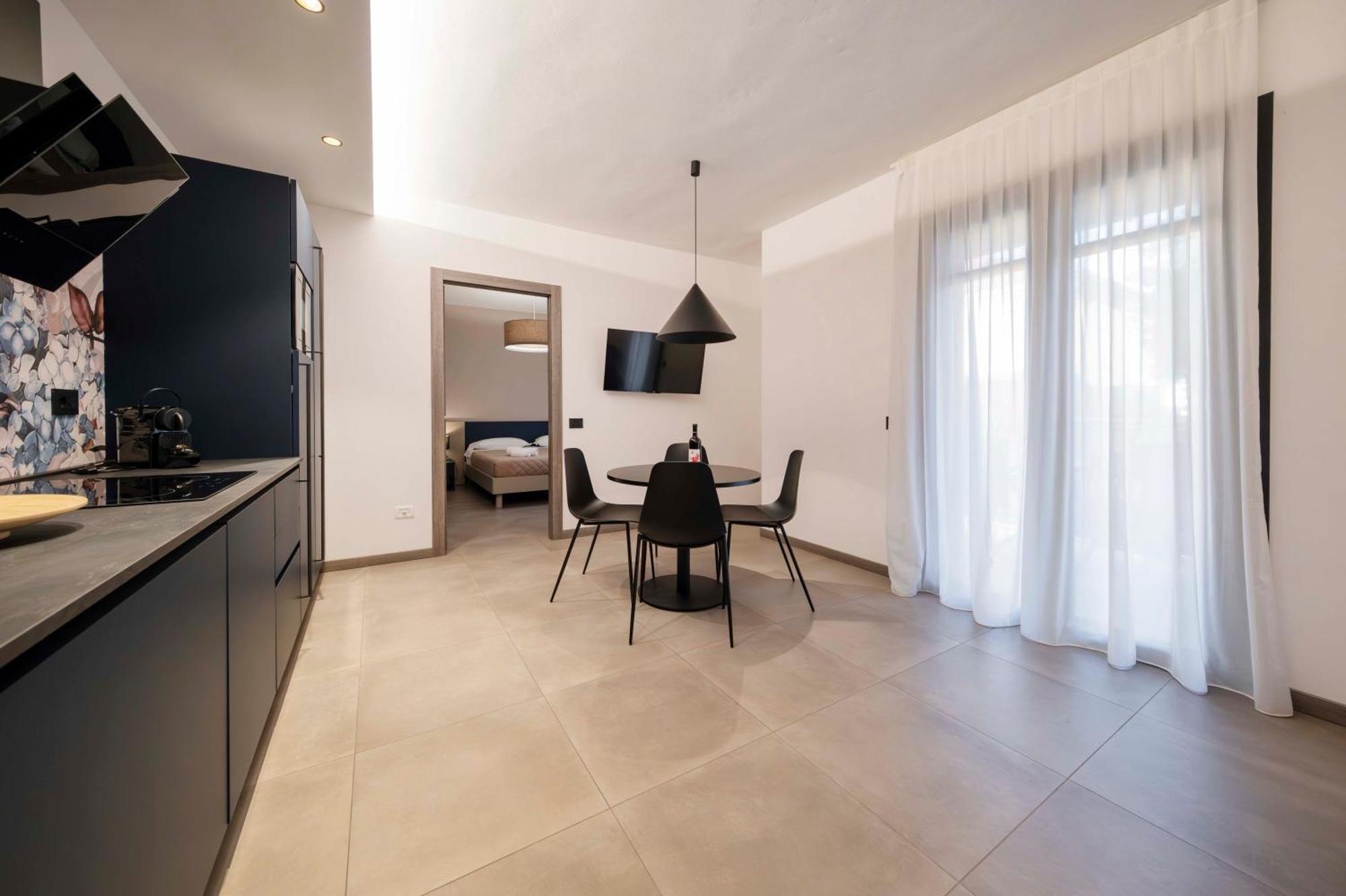 Apartmentsgarda Garda  Ngoại thất bức ảnh