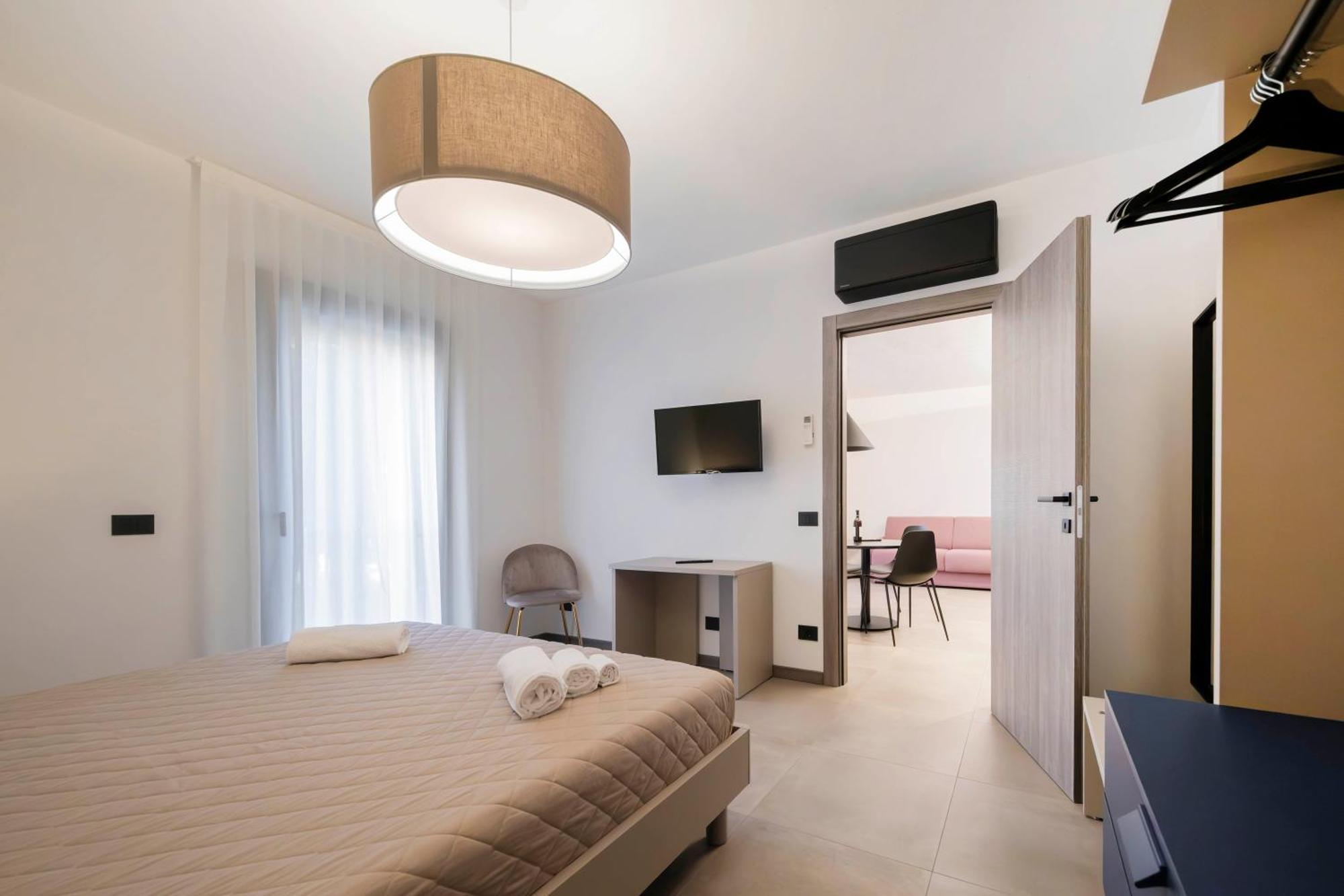Apartmentsgarda Garda  Ngoại thất bức ảnh