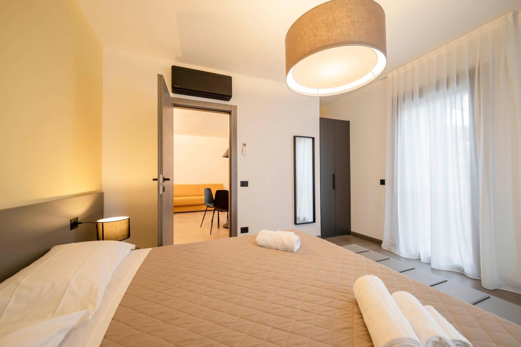 Apartmentsgarda Garda  Ngoại thất bức ảnh